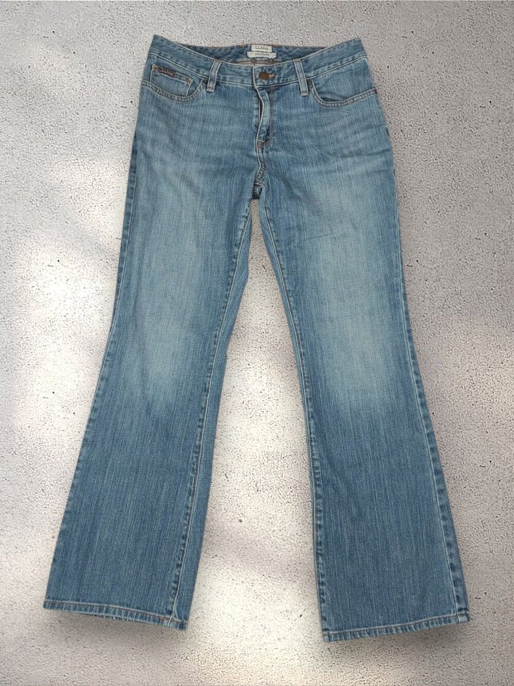 L.L. Bean Mid Rise Bootcut Jeans Women's 6P Blue Favorite Fit Flare Western Y2K